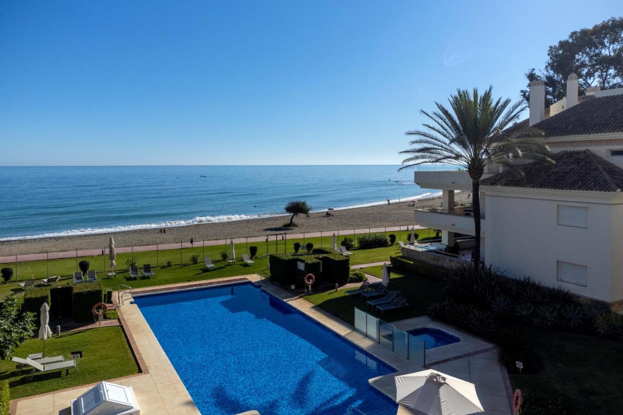 Appt 401-3-Bed-Heaven Beach-Paseo-All Year Heated Pool-Free Bikes Estepona Exteriör bild